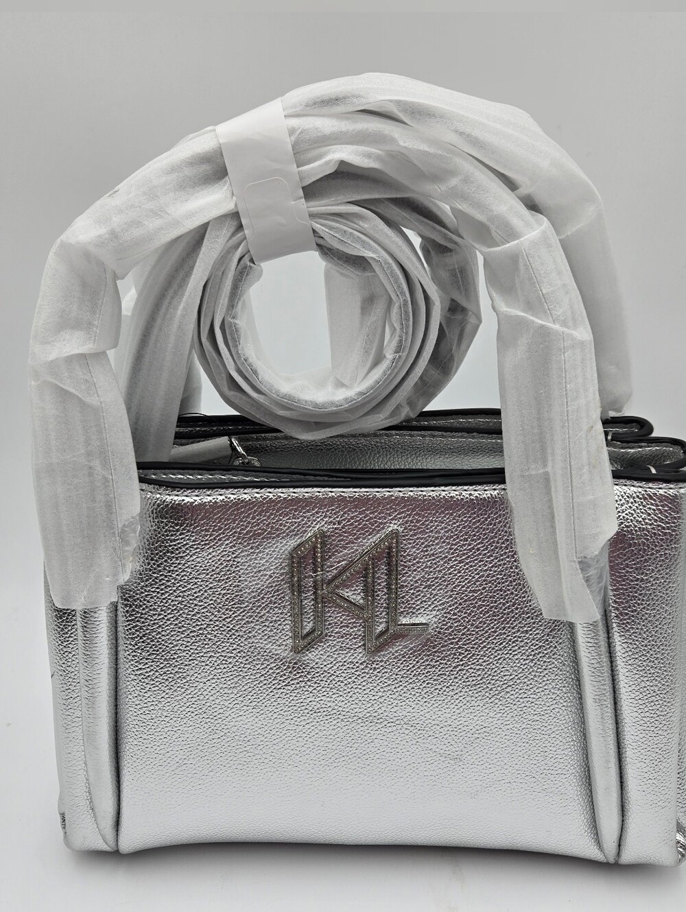 #195 NWT - KARL LAGERFELD Women's Nouvelle Satchel/Crossbody